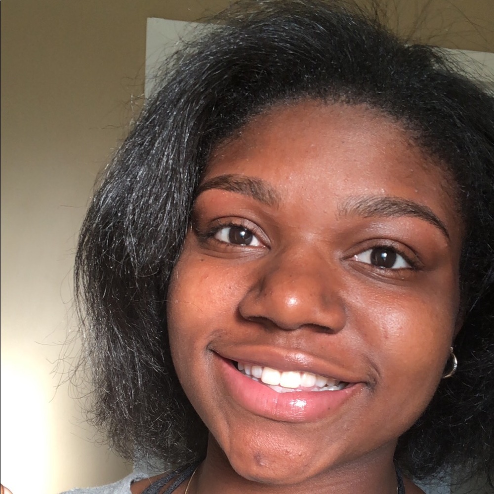 Meet your Posher, Raema